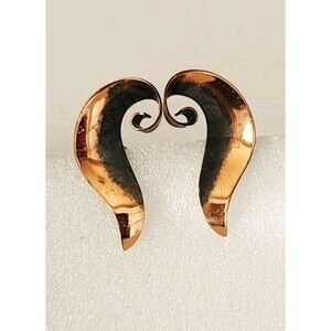Vintage Sculptural Modernist Style Scroll Copper Screw Back Earrings 1.5"
